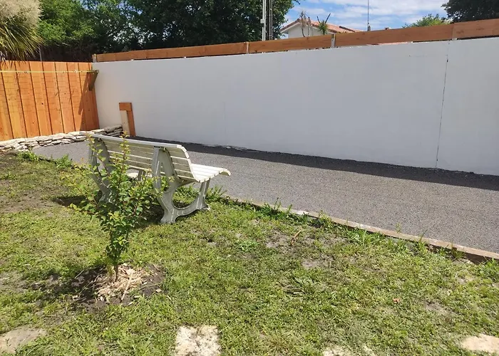 La Dune Les Cigales Du Bassin A *